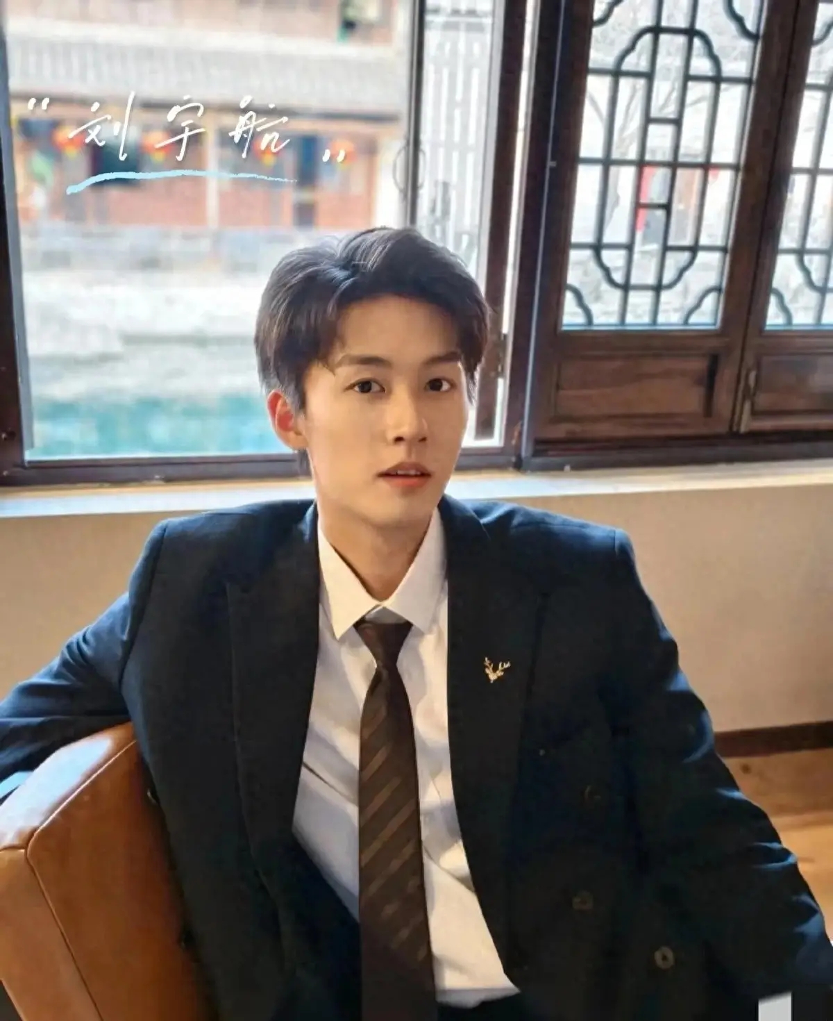 “接吻”时，男人这三个“信号”，就是爱上你了，别不信